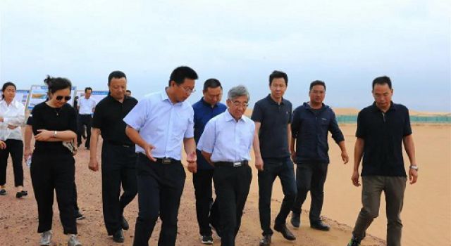 中国工程院院士郑健龙等专家莅临乌玛公路项目调研指导工作