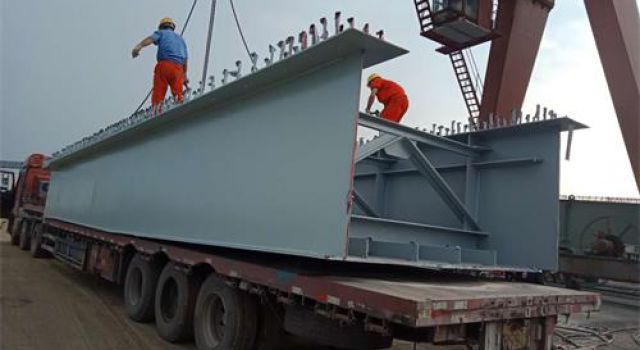 济宁快速路一期工程五标段钢箱梁制全部完成