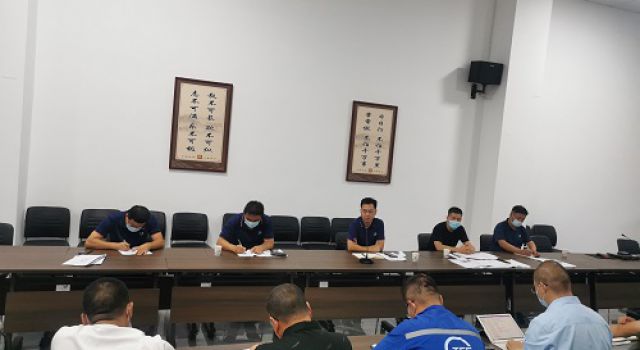 安鹤高速总监办组织召开六月安全生产会议