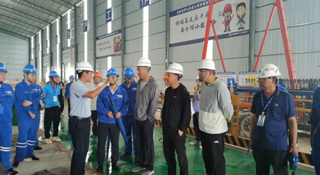 河南省交通运输厅对安罗高速豫冀省界至原阳段项目进行半年质量安全检测