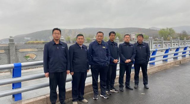 淄川工地总监办组织员工观摩学习太河大桥抢险与重建工程