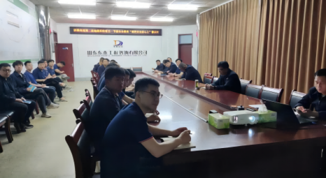 济南至潍坊高速公路第二驻地办召开安全教育活动