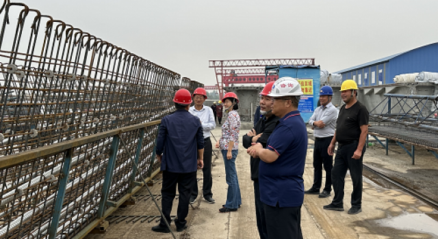 河南省交通建设技术中心对安罗高速开展过节期间安全生产检查