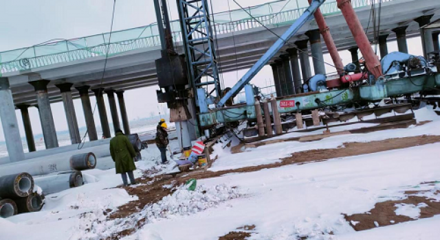 “冰雪难挡路，做最美的逆行者”-安罗高速豫冀至原阳段项目雪后复工复产
