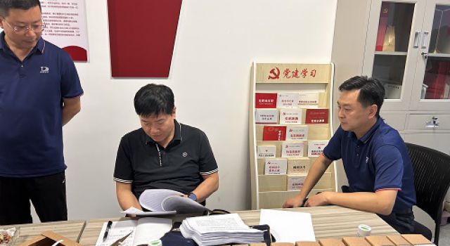 河南省交通建设技术中心对安鹤高速安阳至鹤壁段进行半年质量安全检测检查